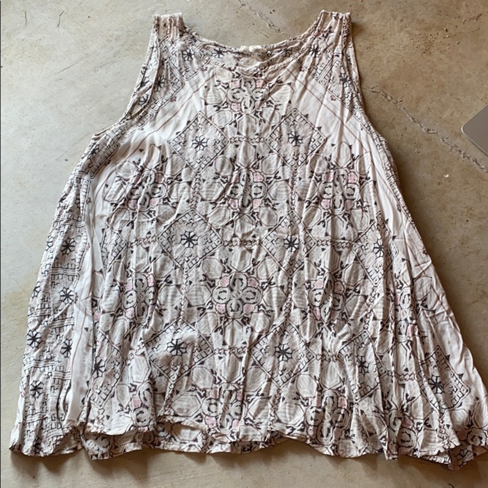 Tribal Jeans Patterned Size Medium Tank Top